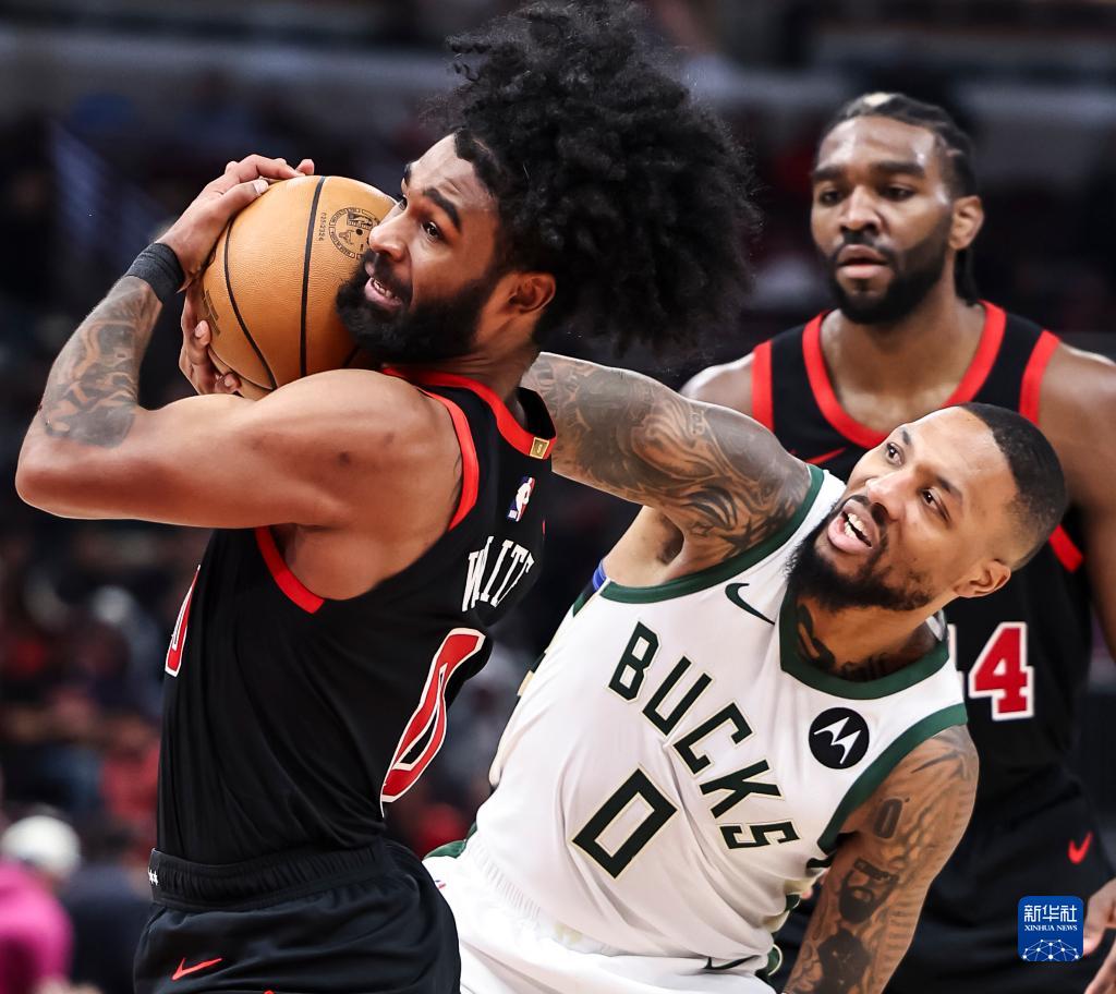 包含芝加哥公牛迎意大利杯关键赛密尔沃基雄鹿队长鼓劲备战英超，连对手都承认：加时末段俄克拉荷马雷霆备战葡超的词条