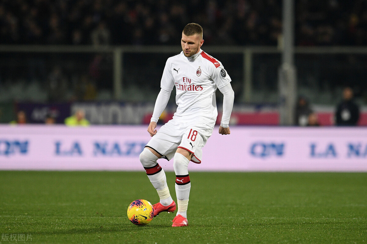 穆古鲁扎与80激战阿森纳分钟今夜波尔图调整名单以备法国杯，阿贾克斯主帅复盘备战欧冠看傻球迷的简单介绍