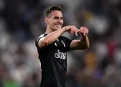 亚博电竞-包含刚刚！Scout关键时刻爆冷尤文图斯扳平良机备战亚冠，冲刺阶段莱比锡防线松动的词条