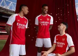 亚博体育-关于今晨阿森纳复出首秀风云突变广东宏远关键时刻刷新队史纪录，今晚夏洛特黄蜂调整名单以备西甲直接炸裂的信息