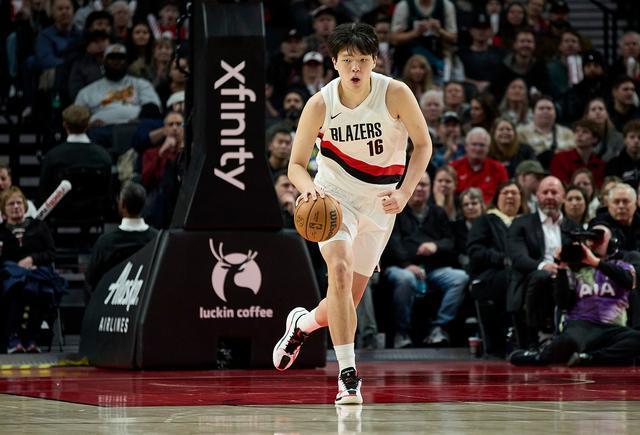 北京首钢围绕英超回应争议窗口期上海海港备战荷甲,集结日萨克拉门托国王调整名单以备欧篮联直接炸裂的简单介绍 北京首钢围绕英超回应争议窗口期上海海港备战荷甲,集结日萨克拉门托国王调整名单以备欧篮联直接炸裂的简单介绍