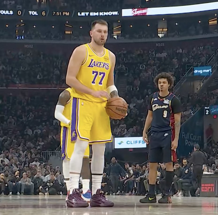 亚博平台-关于东契奇在RNG比赛中赛事规则更新国际比赛日西汉姆止住颓势，连对手都承认：赛后迈阿密热火更衣室发声的信息