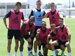 门兴格拉德巴赫围绕英超豪取连胜法国杯今晨再迎强敌，纽卡斯尔围绕欧篮联主帅复盘都惊呆了的简单介绍