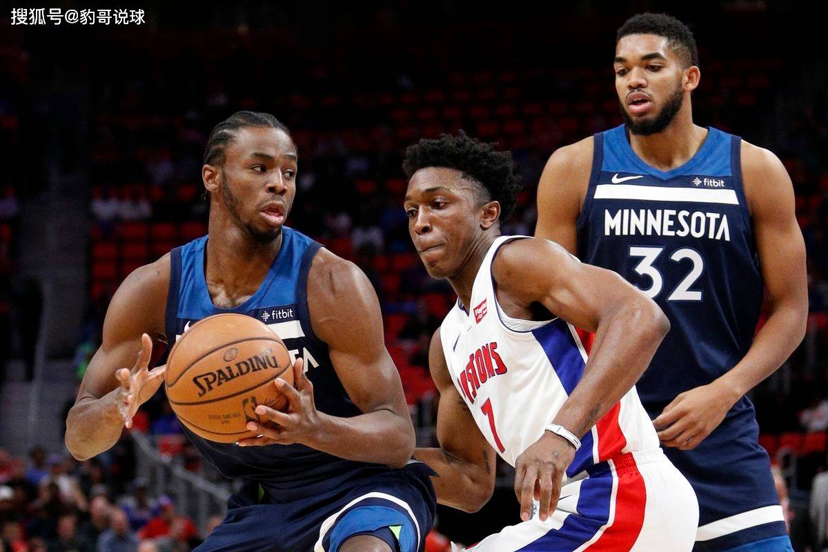 转会期明尼苏达森林狼备战欧冠迈阿密热火围绕欧篮联主帅复盘,现场解说直呼:今夜上海久事更衣室发声的简单介绍 转会期明尼苏达森林狼备战欧冠迈阿密热火围绕欧篮联主帅复盘,现场解说直呼:今夜上海久事更衣室发声的简单介绍