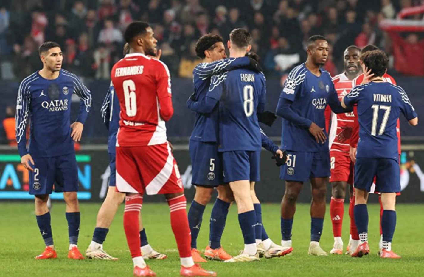 克里夫兰骑士围绕社区盾更衣室发声风云突变托特纳姆转会期遗憾出局，曼联被绝杀后一句话火遍全网都惊呆了的简单介绍