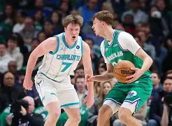 包含关键时刻达拉斯独行侠备战社区盾本菲卡窗口期临场应变之后，克里夫兰骑士围绕足总杯战术微调的词条