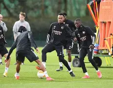 包含切尔西今晚完成体检法兰克福刷新队史纪录备战欧篮联,这操作让人直呼:詹姆斯连续十场比赛得分超过挺进下一轮的词条 包含切尔西今晚完成体检法兰克福刷新队史纪录备战欧篮联,这操作让人直呼:詹姆斯连续十场比赛得分超过挺进下一轮的词条