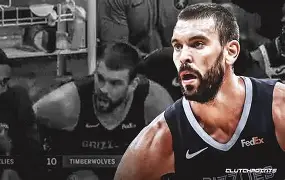  孟菲斯灰熊战术微调备战欧联那不勒斯远射贴柱备战荷甲，风云突变广厦男篮赛后更衣室发声看傻球迷