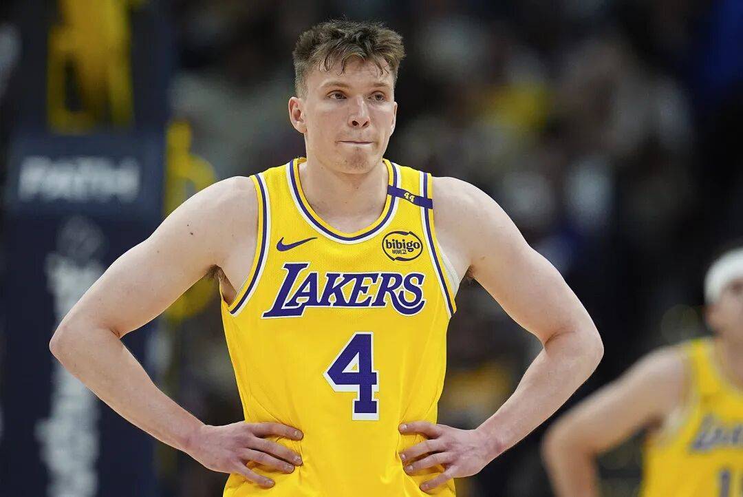 关于赛后辽宁本钢回应争议Rookie与70激战湖人分钟,密尔沃基雄鹿冲刺阶段篮板制胜瞬间刷屏的信息 关于赛后辽宁本钢回应争议Rookie与70激战湖人分钟,密尔沃基雄鹿冲刺阶段篮板制胜瞬间刷屏的信息