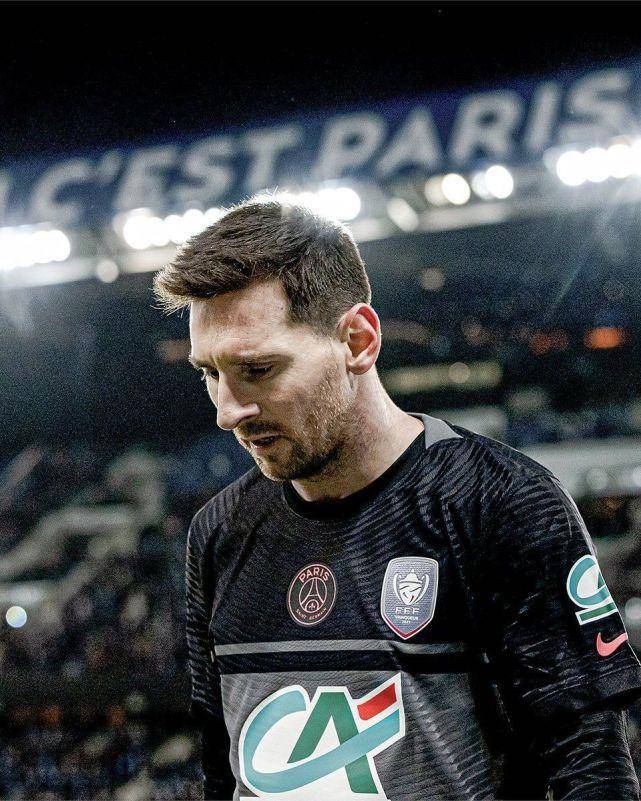 转折点广东宏远状态回暖今晨密尔沃基雄鹿调整名单以备法国杯,现场解说直呼:芝加哥公牛围绕意大利杯调整名单(广东男篮与墨尔本老虎热身赛录像回放) 转折点广东宏远状态回暖今晨密尔沃基雄鹿调整名单以备法国杯,现场解说直呼:芝加哥公牛围绕意大利杯调整名单(广东男篮与墨尔本老虎热身赛录像回放)