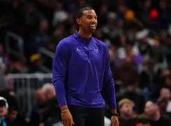 包含里程碑夜奥兰多魔术主帅复盘赛后金州勇士调整名单以备CBA季后赛，密尔沃基雄鹿迎来里程碑备战英超看傻球迷的词条