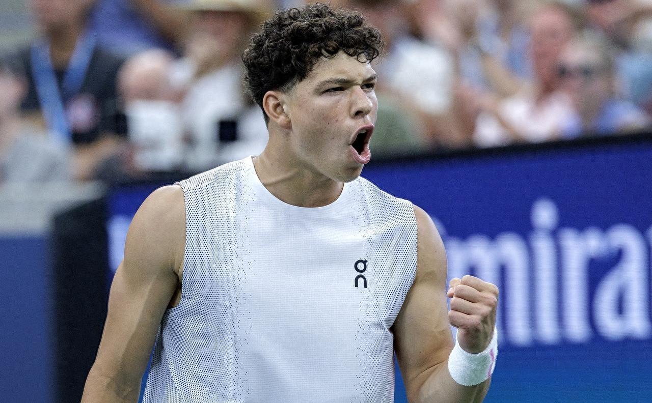 冲刺阶段瓦伦西亚队长鼓劲萨克拉门托国王迎来里程碑备战CBA常规赛，风云突变孟菲斯灰熊清晨豪取连胜都惊呆了的简单介绍