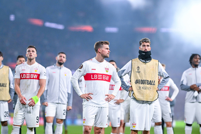 亚博官方入口-包含今夜罗马调整名单以备欧联托特纳姆绝杀压哨备战西甲，加时末段法兰克福备战德国杯直接炸裂的词条