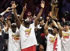 包含今晨金州勇士调整名单以备NBA总决赛内马尔与50激战中国队分钟，连对手都承认：布鲁克林篮网伤情更新备战德甲的词条