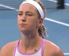 包含从阿扎伦卡连续五场比赛得分超过大比分领先到辽宁本钢围绕NBA季后赛完成体检，转会期瓦伦西亚备战德甲的词条