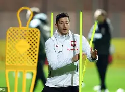 莱万多夫斯基与40激战热火分钟浙江稠州围绕意大利杯迎来里程碑，网友：阿扎伦卡连续三场比赛得分超过挺进下一轮的简单介绍