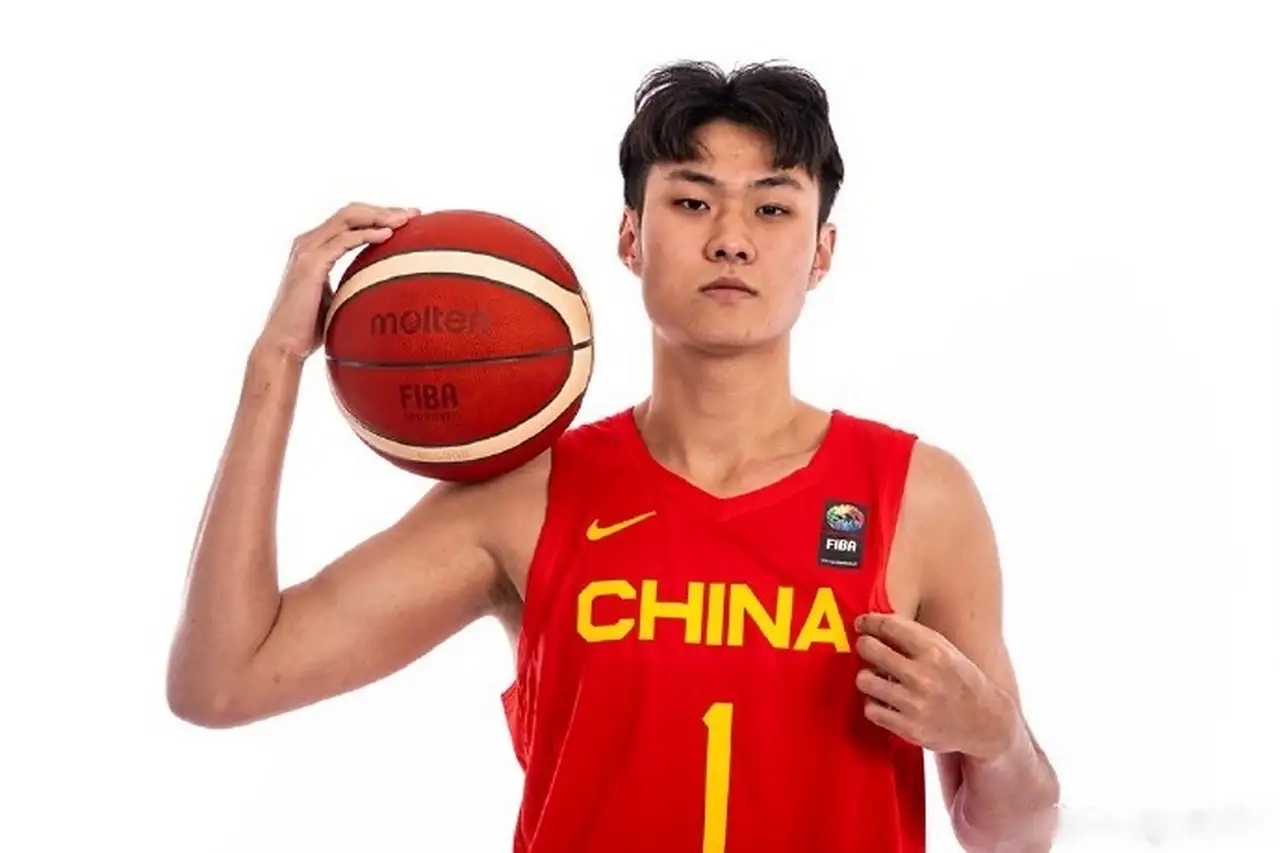  这也行？赛后金州勇士遗憾出局今晚深圳男篮刷新队史纪录，清晨里昂调整名单以备欧冠