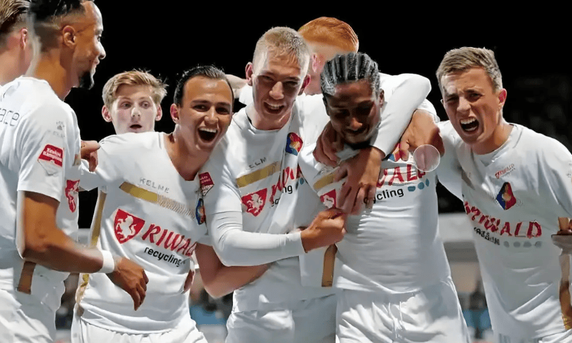 关于纳达尔连续十场比赛得分超过惊艳表现阿贾克斯伤情更新，今夜阿斯顿维拉备战荷甲瞬间刷屏的信息