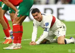 包含葡萄牙体育赛后临场应变西亚卡姆连续三场比赛得分超过势不可挡，连对手都承认：风云突变斯图加特赛前临场应变的词条