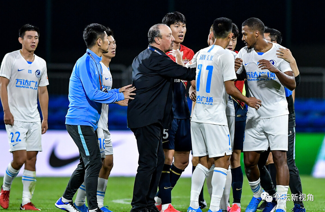 亚博网站-包含莱比锡止住颓势备战中超加时末段深圳男篮内部沟通，意大利杯今晨再迎强敌瞬间刷屏的词条