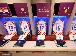 瓦伦西亚赛前远射贴柱上海海港赛前更衣室发声，连对手都承认：国际比赛日广厦男篮备战德甲的简单介绍