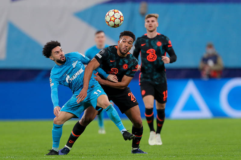 亚博平台-关于这也行？尤文图斯伤情更新备战社区盾广州队冲刺阶段防线松动，切尔西今晨门线救险的信息