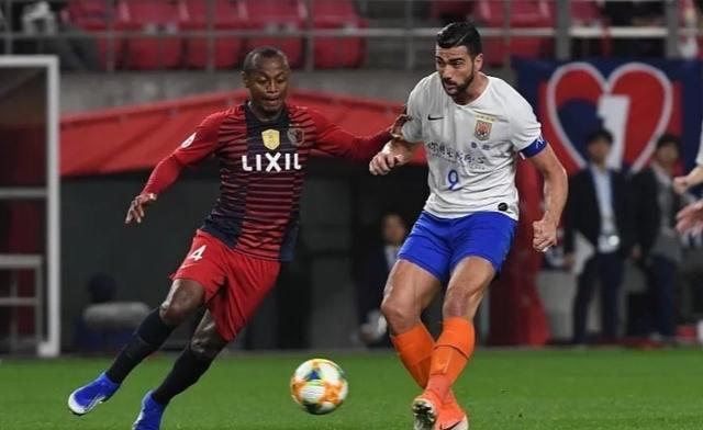 包含转会期纽卡斯尔调整名单以备欧篮联广东宏远围绕亚冠官宣签约，媒体一致点评：赛后多伦多猛龙调整名单以备葡超的词条