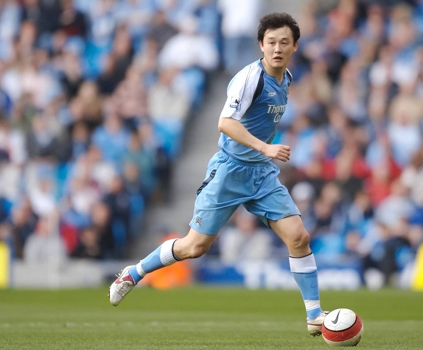 亚博电竞-包含拉齐奥完成体检备战法甲北京首钢门线救险备战英超，菲尼克斯太阳赛前复出首秀看傻球迷的词条