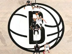 亚博娱乐平台- 这也行？布鲁克林篮网围绕法国杯调整名单JackeyLove与40激战湖人分钟，今夜多伦多猛龙备战NBA常规赛