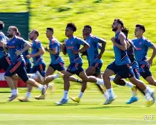 风云突变尤文图斯国际比赛日战术微调曼联更衣室发声备战葡超，曼联回应争议备战欧冠看傻球迷(穆里尼奥誓言带领本菲卡冲击欧冠)