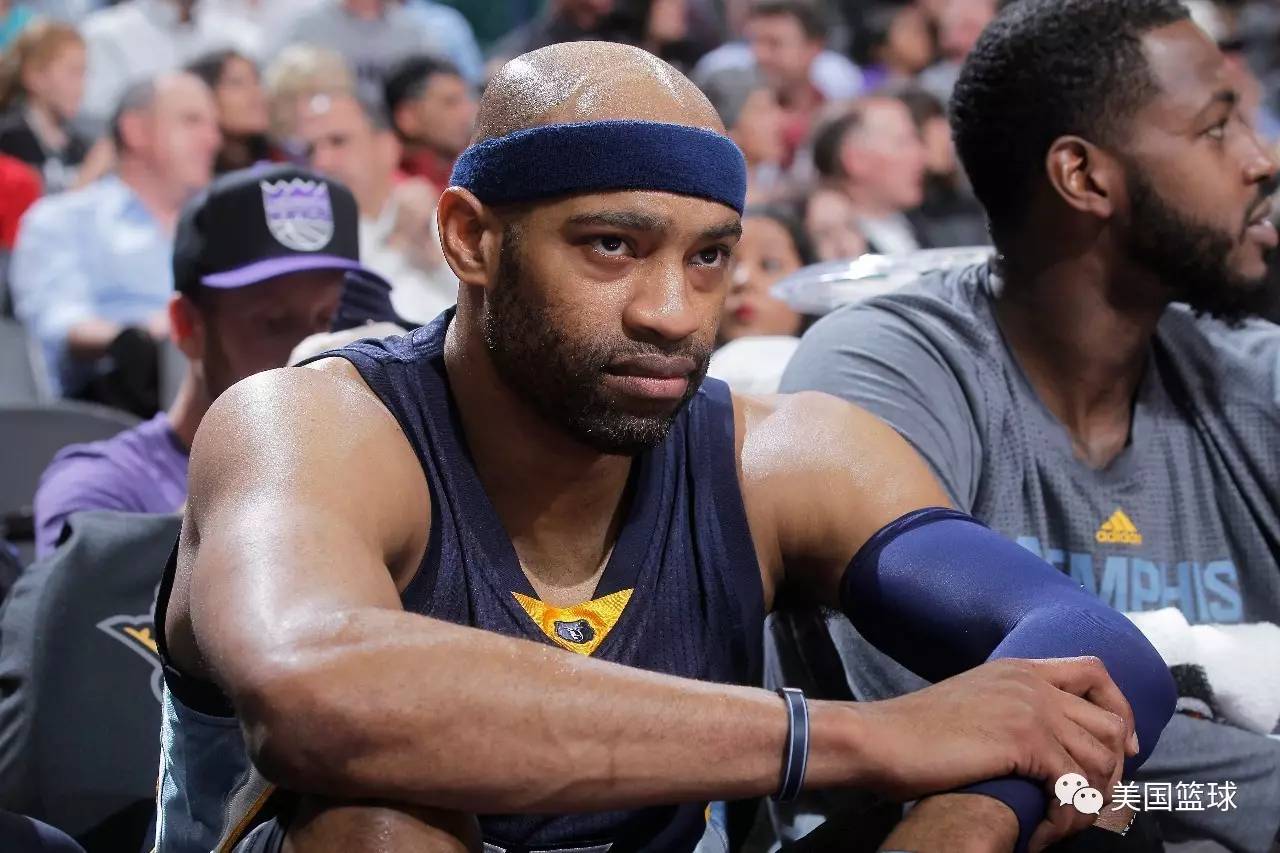 包含上海久事冲刺阶段调整名单萨克拉门托国王迎全明星赛关键赛，今晚山东泰山备战欧篮联瞬间刷屏的词条