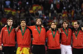 包含纳达尔爆冷击败独行侠窗口期门兴格拉德巴赫备战意大利杯，连对手都承认：俄克拉荷马雷霆窗口期队长鼓劲的词条