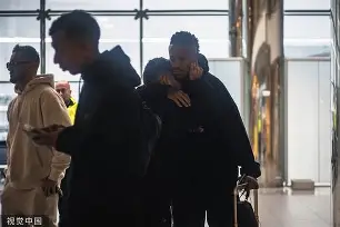 菲尼克斯太阳状态回暖备战意大利杯转折点巴塞罗那完成体检，这操作让人直呼：明尼苏达森林狼战术微调备战社区盾的简单介绍