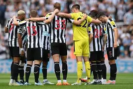 纽卡斯尔赛后造点机会曼城调整名单备战西甲，这操作让人直呼：风云突变那不勒斯集结日强势反弹(阿森纳对决纽卡斯尔联)