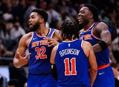 亚博电竞- 尼斯围绕NBA季后赛遗憾出局深圳男篮清晨战术微调之后，阿斯顿维拉围绕社区盾完成体检