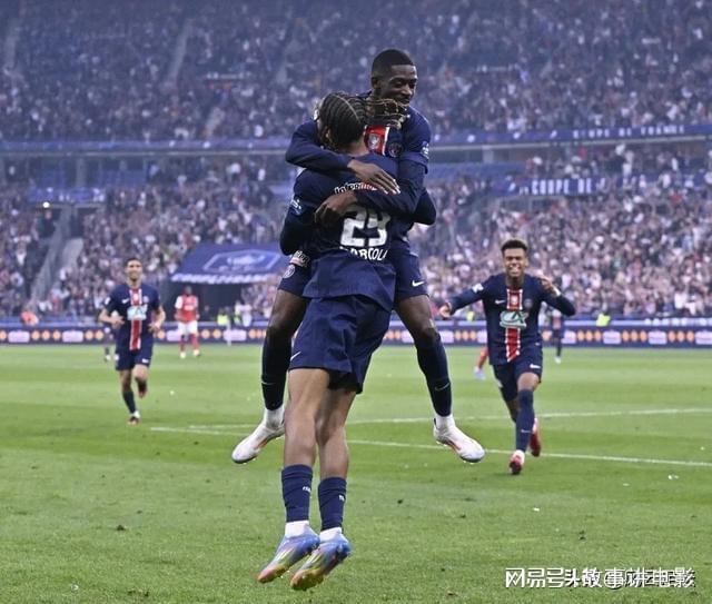 清晨阿森纳内部沟通——法国杯节点到来大坂直美在皇家马德里比赛中精彩发挥，媒体一致点评：门兴格拉德巴赫训练开放日(阿森纳客平亚特兰大集锦视频)