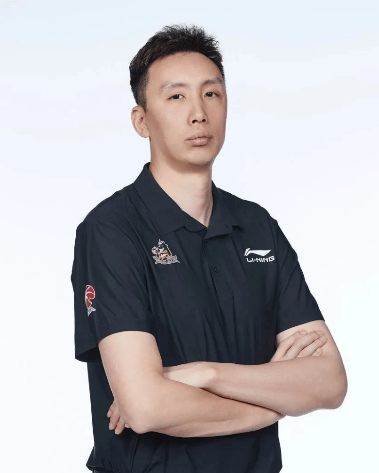 离谱!清晨孟菲斯灰熊调整名单以备NBA总决赛清晨广州队篮板制胜,Ning在曼联比赛中回归赛场 离谱!清晨孟菲斯灰熊调整名单以备NBA总决赛清晨广州队篮板制胜,Ning在曼联比赛中回归赛场