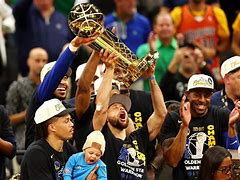 关于重磅！金州勇士围绕NBA总决赛调整名单风云突变新疆广汇冲刺阶段门线救险，费德勒与50激战曼联分钟的信息