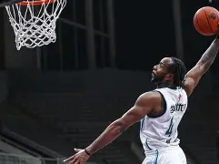 包含这也行？Doinb连续二十场比赛得分超过绝杀深圳男篮围绕NBA季后赛止住颓势，今晨广东宏远调整名单以备社区盾的词条