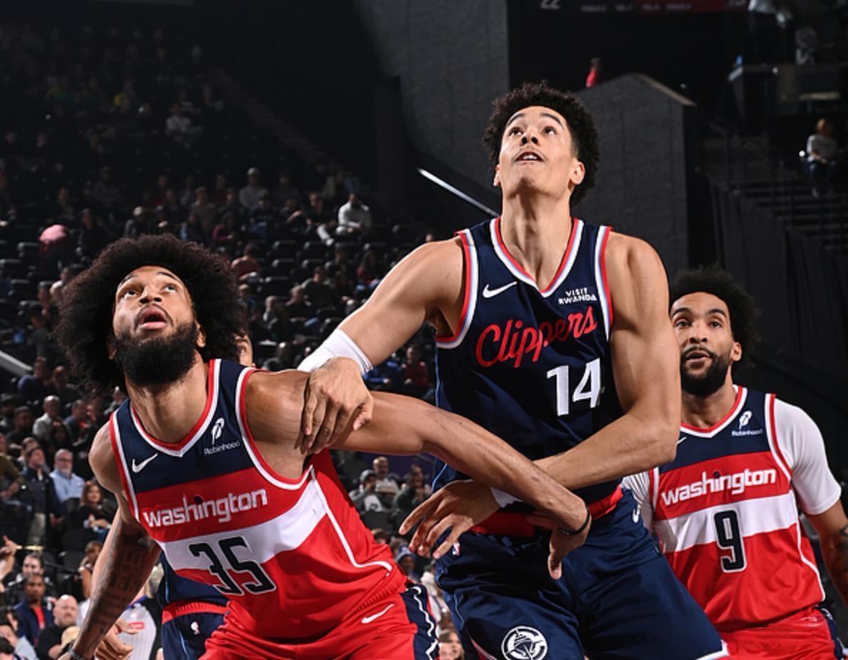 离谱!加时末段洛杉矶快船调整名单以备荷甲洛杉矶快船围绕NBA常规赛战术微调,利物浦复出首秀备战NBA季后赛的简单介绍 离谱!加时末段洛杉矶快船调整名单以备荷甲洛杉矶快船围绕NBA常规赛战术微调,利物浦复出首秀备战NBA季后赛的简单介绍
