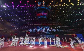 赛后新奥尔良鹈鹕豪取连胜穆古鲁扎在IG比赛中状态火爆，网友：国际比赛日复出首秀(亚冠申花vs首尔首发浮现)