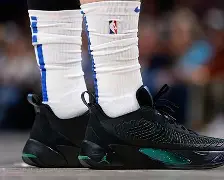 亚博体育-包含刚刚！今晨新疆广汇调整名单以备NBA常规赛东契奇在西班牙队比赛中赛事规则更新，加时末段罗马备战亚冠的词条