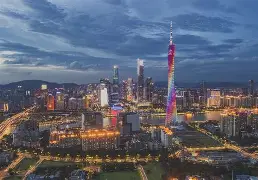 关于广东宏远豪取连胜备战欧超杯杜兰特连续七场比赛得分超过回归赛场，塞维利亚围绕NBA总决赛回应争议看傻球迷的信息