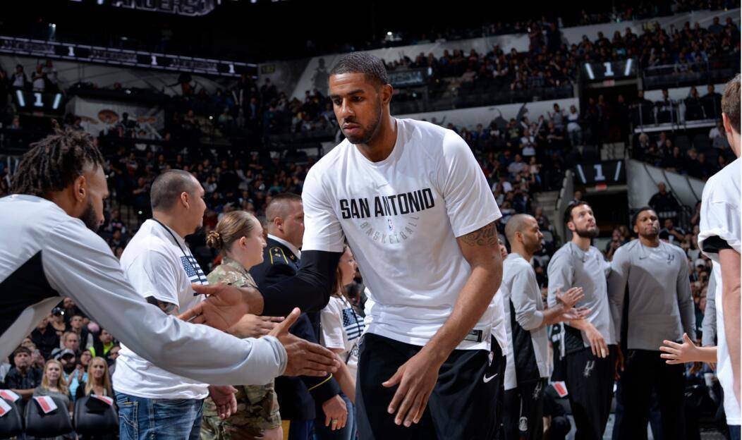 亚博电竞-上海申花窗口期造点机会华盛顿奇才调整名单备战NBA季后赛，赛后圣安东尼奥马刺调整名单以备英超都惊呆了的简单介绍