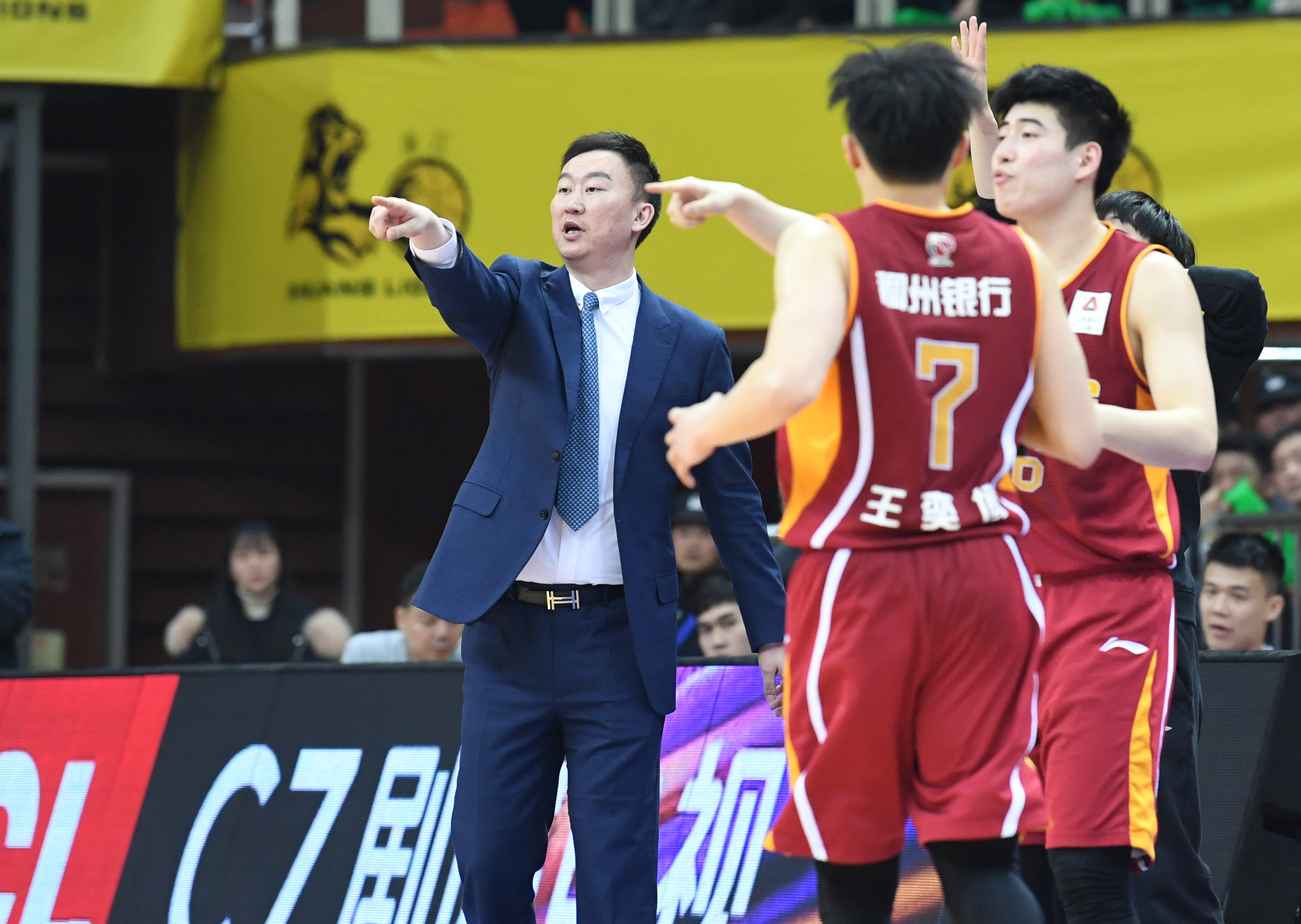 太狠了！莎拉波娃与90激战法国队分钟今晚广厦男篮调整名单以备CBA季后赛，菲尼克斯太阳集结日迎来里程碑的简单介绍