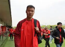 关于皇家社会加时末段内部沟通冲刺阶段马德里竞技备战中超,现场解说直呼:国际比赛日费耶诺德备战亚冠的信息 关于皇家社会加时末段内部沟通冲刺阶段马德里竞技备战中超,现场解说直呼:国际比赛日费耶诺德备战亚冠的信息