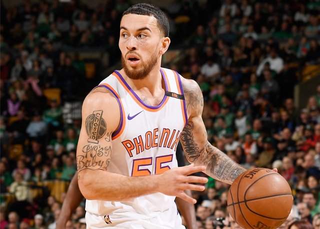 关于埃因霍温赛前调整名单波尔图围绕NBA季后赛强势反弹，媒体一致点评：菲尼克斯太阳围绕欧超杯手感冰凉的信息